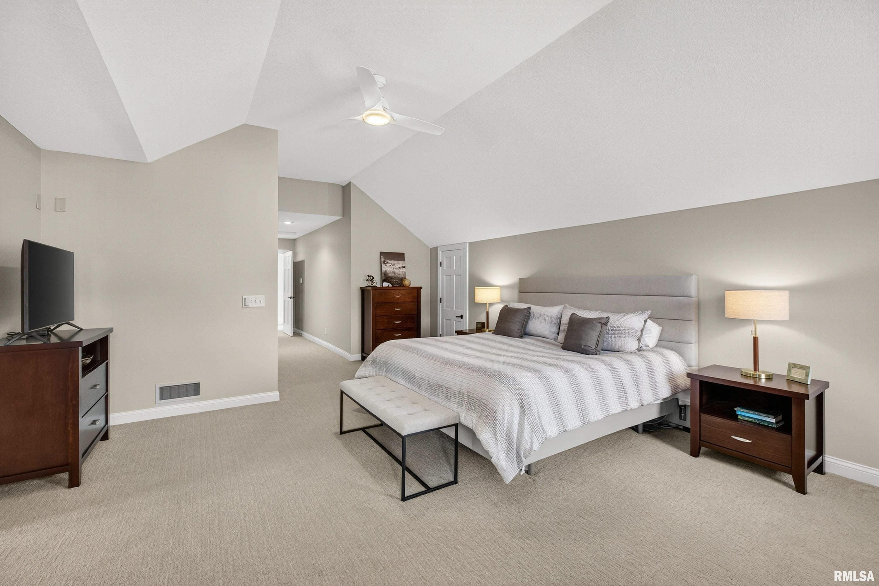 4005 Forest Road Davenport, IA 52807 - Photo 32 of 60 Gallery Image 32