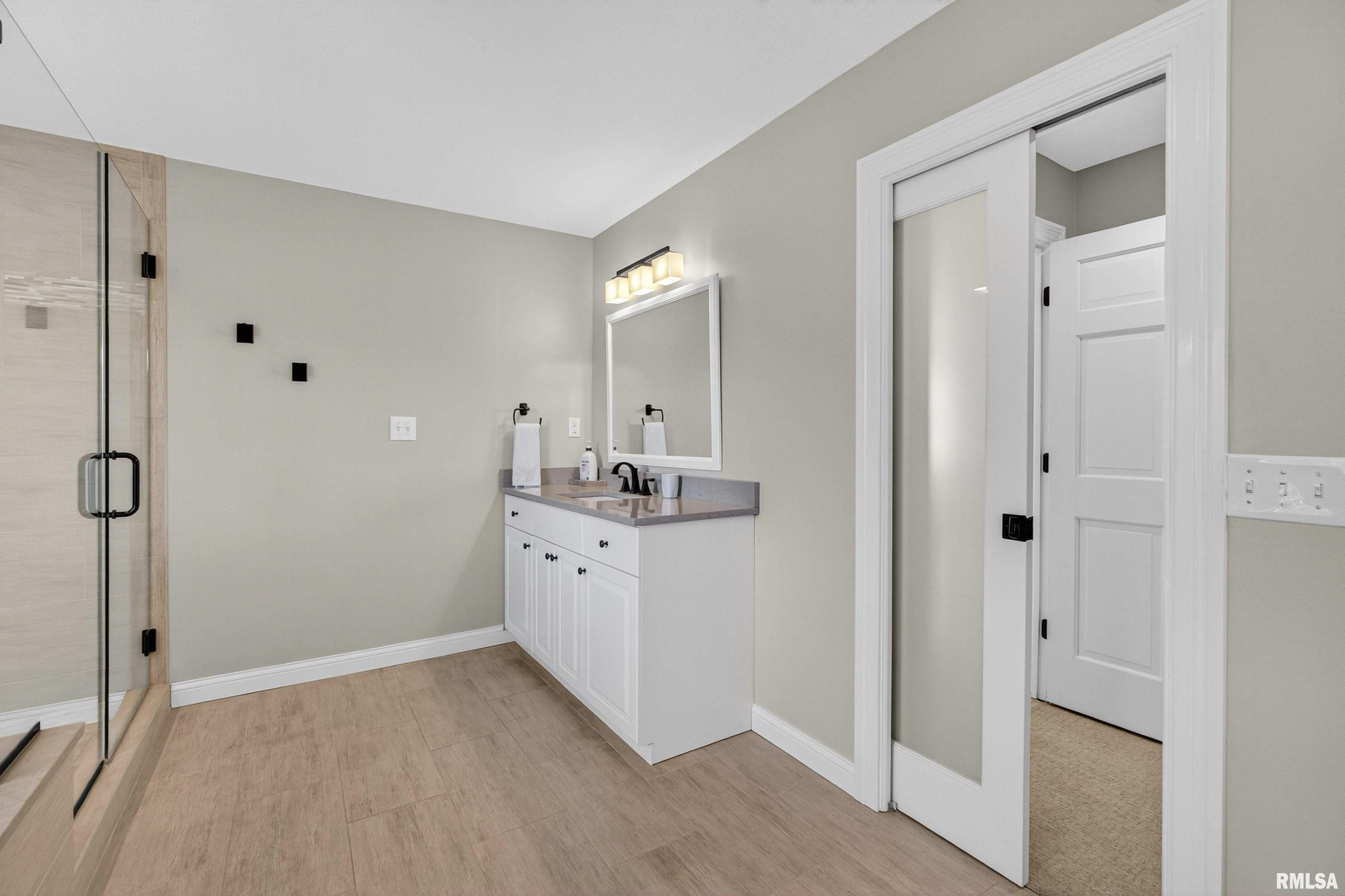 4005 Forest Road Davenport, IA 52807 - Photo 37 of 60 Gallery Image 37