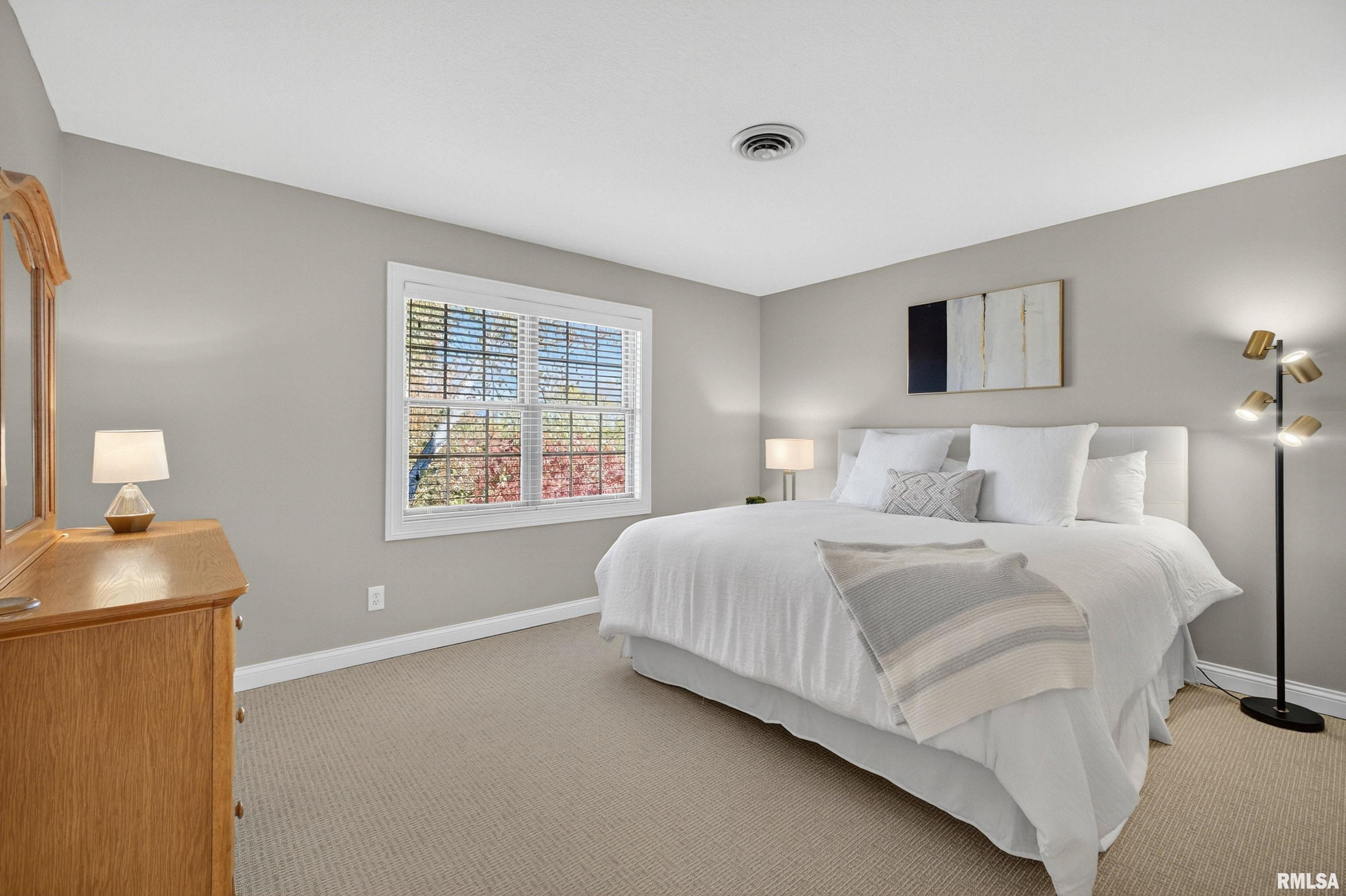 4005 Forest Road Davenport, IA 52807 - Photo 41 of 60 Gallery Image 41