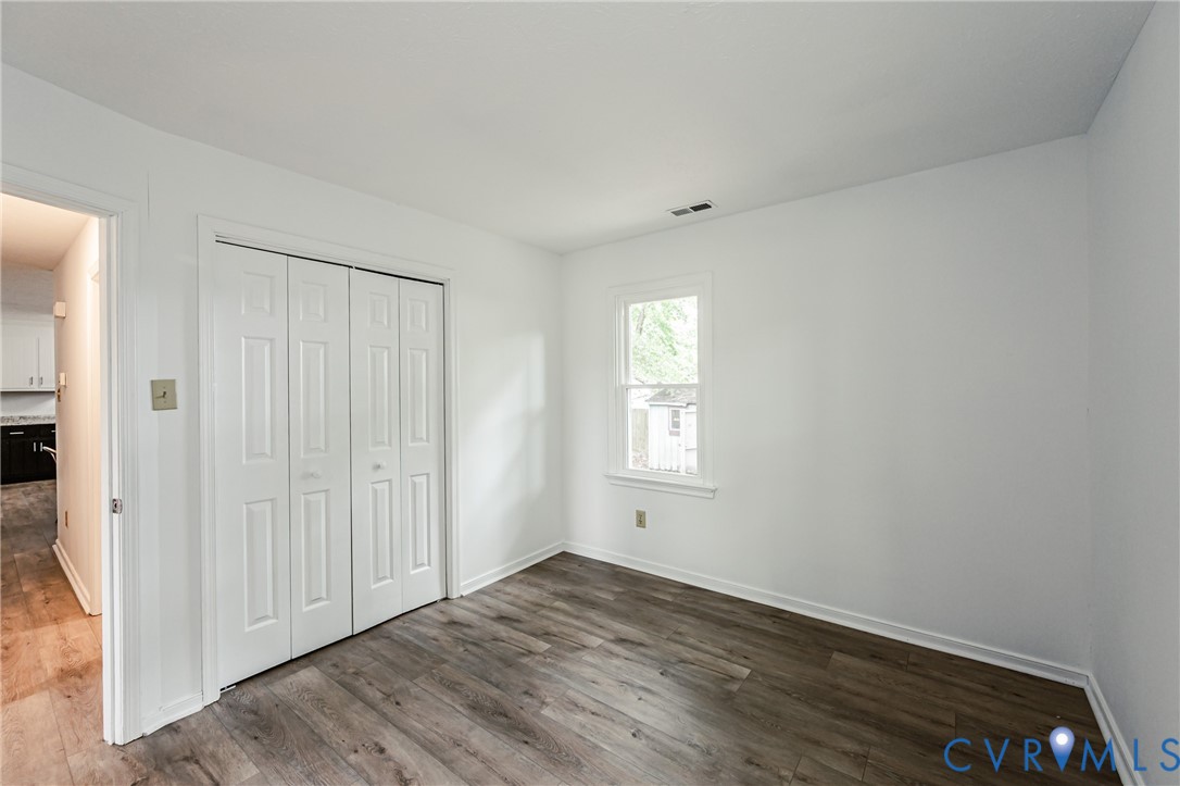 6471 North Midview Road Henrico, VA 23231 - Photo 18 of 40 1st floor bedroom 1