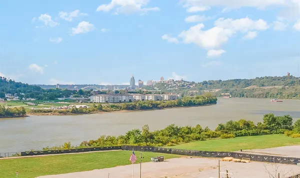 $180,000 | 2764 Hoff Avenue, Cincinnati, OH 45202