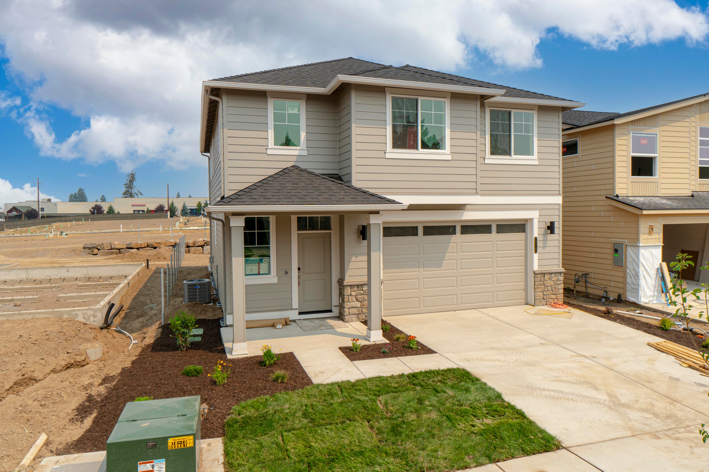 4652 Southwest 36th Street Redmond, OR 97756 - Photo 3 of 36 Caldwell "E", similar property in another community. Specs vary.