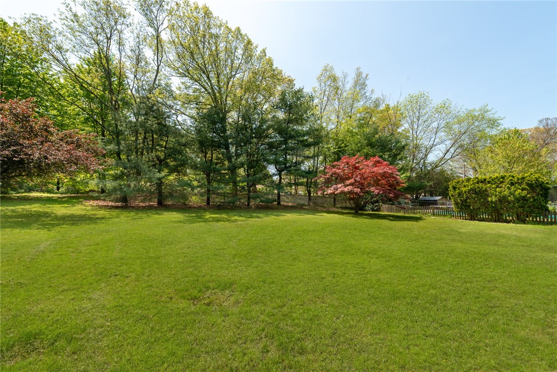 110 Crest Road Woonsocket, RI 02895 - Photo 24 of 31