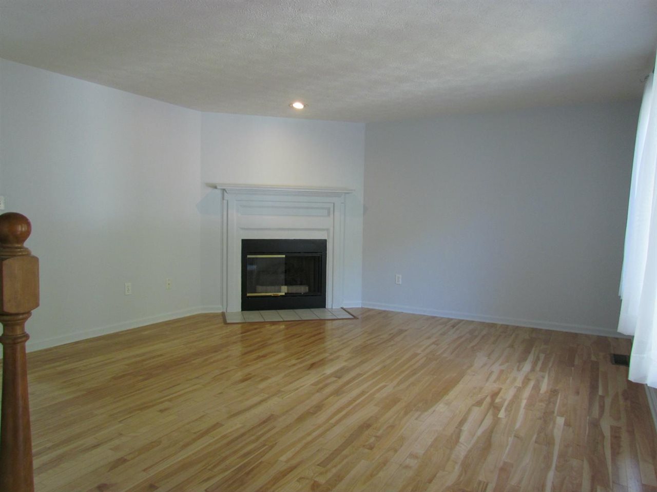 30 Preston Field Road, Unit 92 Nashua, NH 03064 - Photo 2 of 39