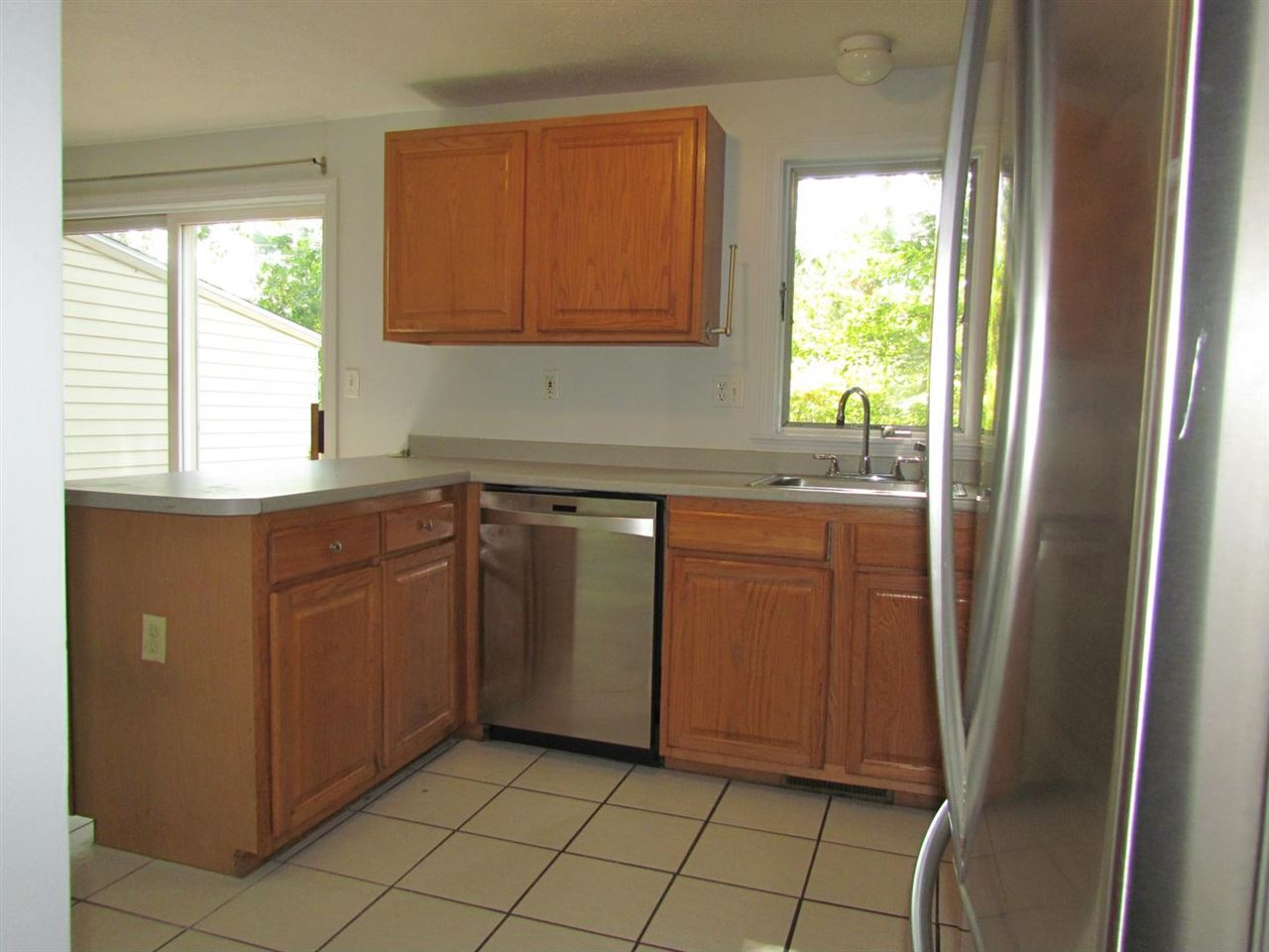 30 Preston Field Road, Unit 92 Nashua, NH 03064 - Photo 12 of 39