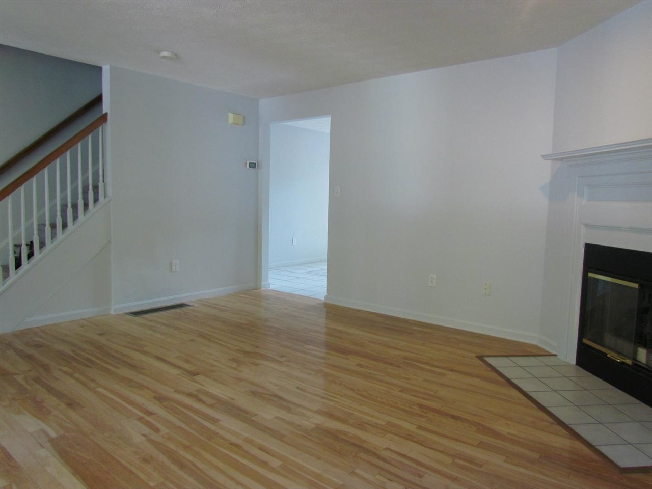 30 Preston Field Road, Unit 92 Nashua, NH 03064 - Photo 5 of 39