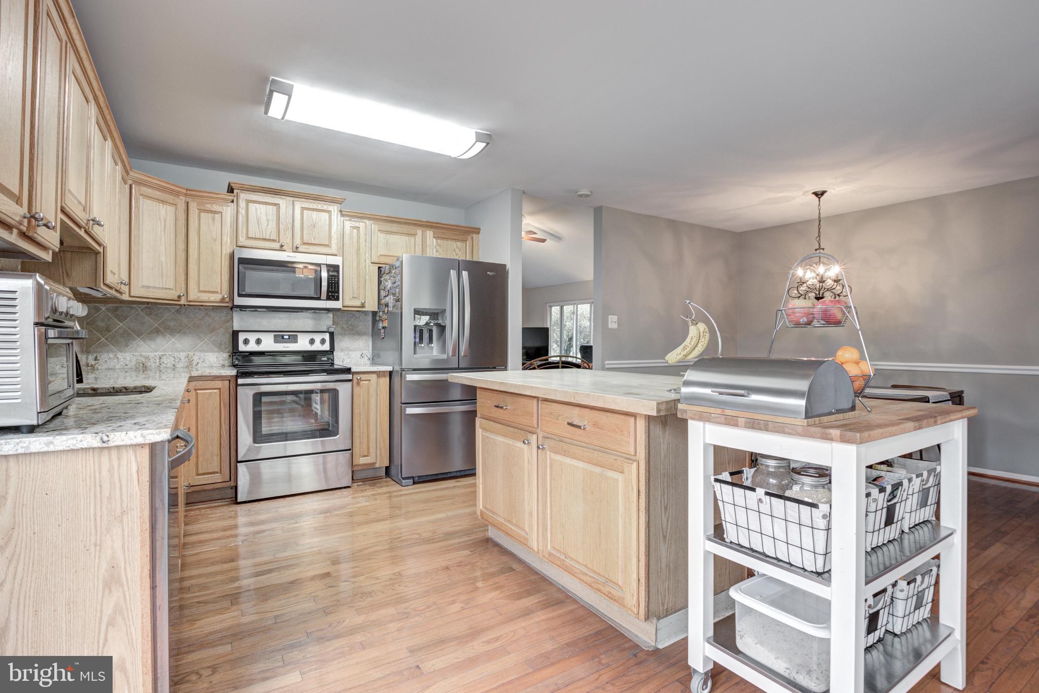 5917 Hall Street Springfield, VA 22152 - Photo 2 of 29 Gallery Image 2