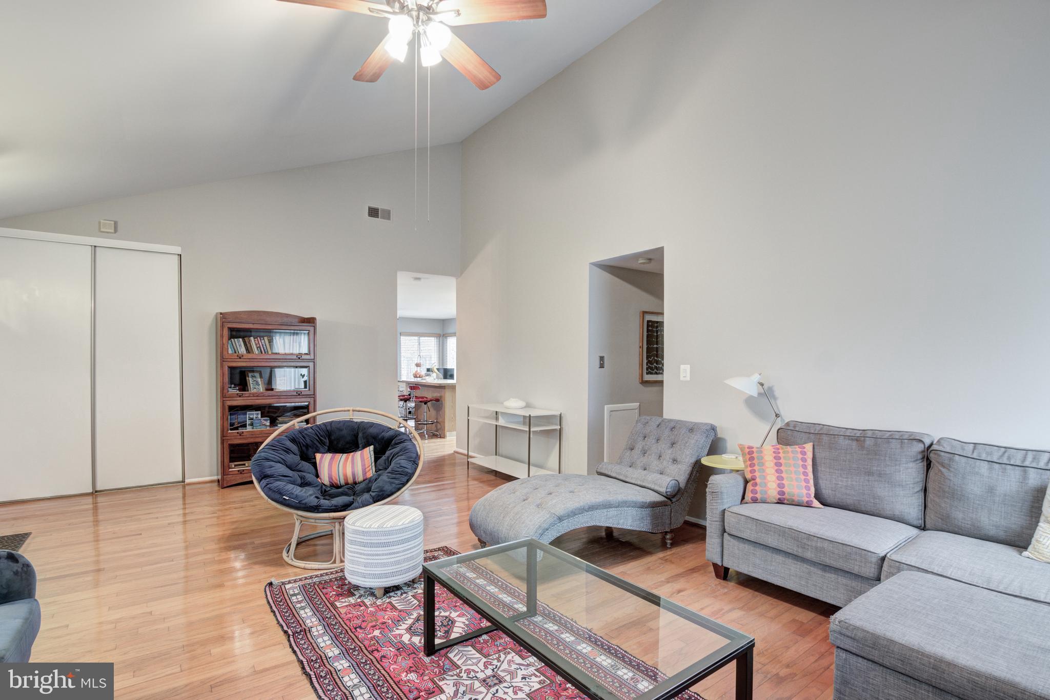 5917 Hall Street Springfield, VA 22152 - Photo 18 of 29 Gallery Image 18