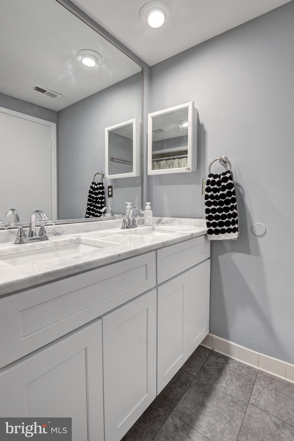 5917 Hall Street Springfield, VA 22152 - Photo 21 of 29 Gallery Image 21