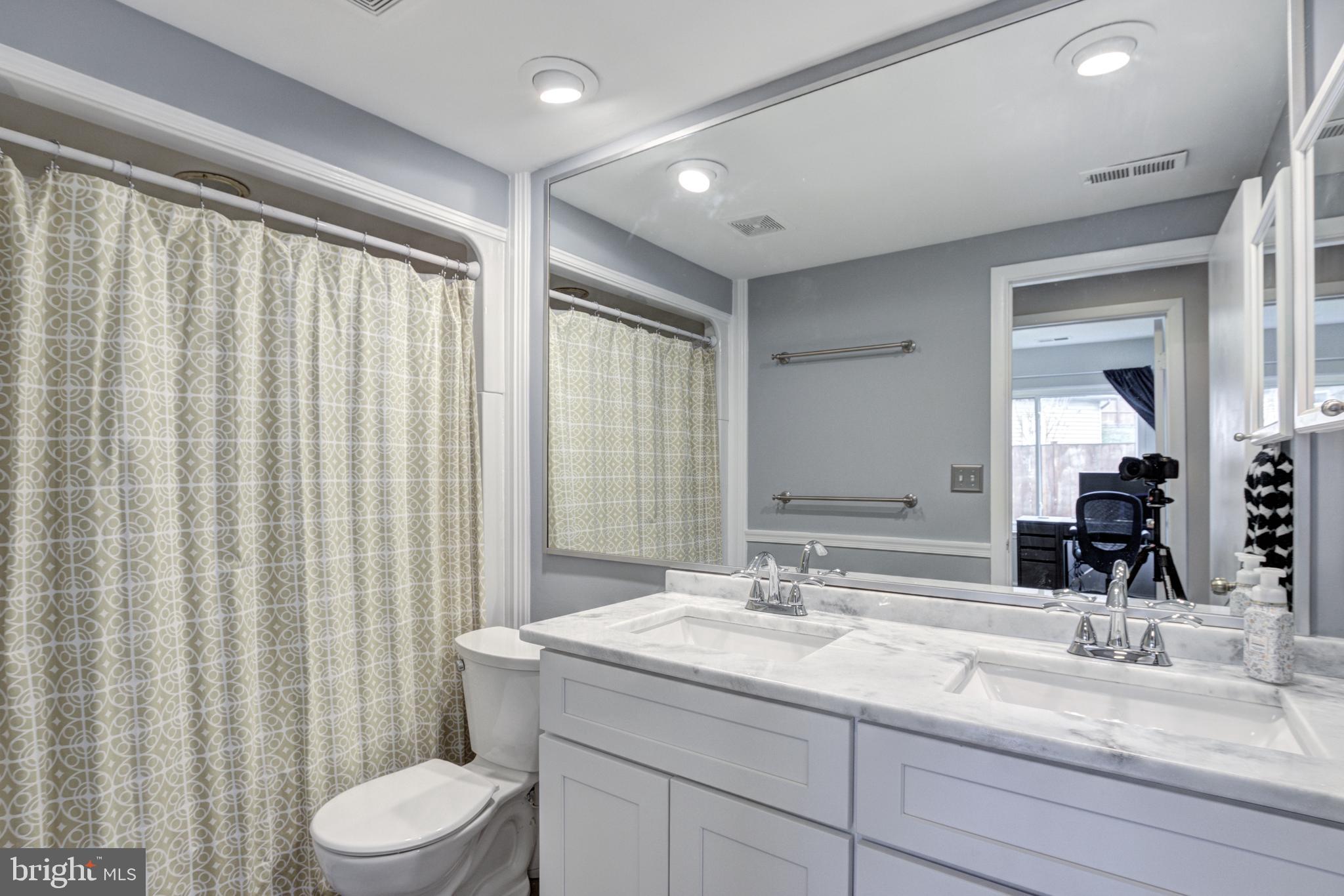 5917 Hall Street Springfield, VA 22152 - Photo 24 of 29 Gallery Image 24