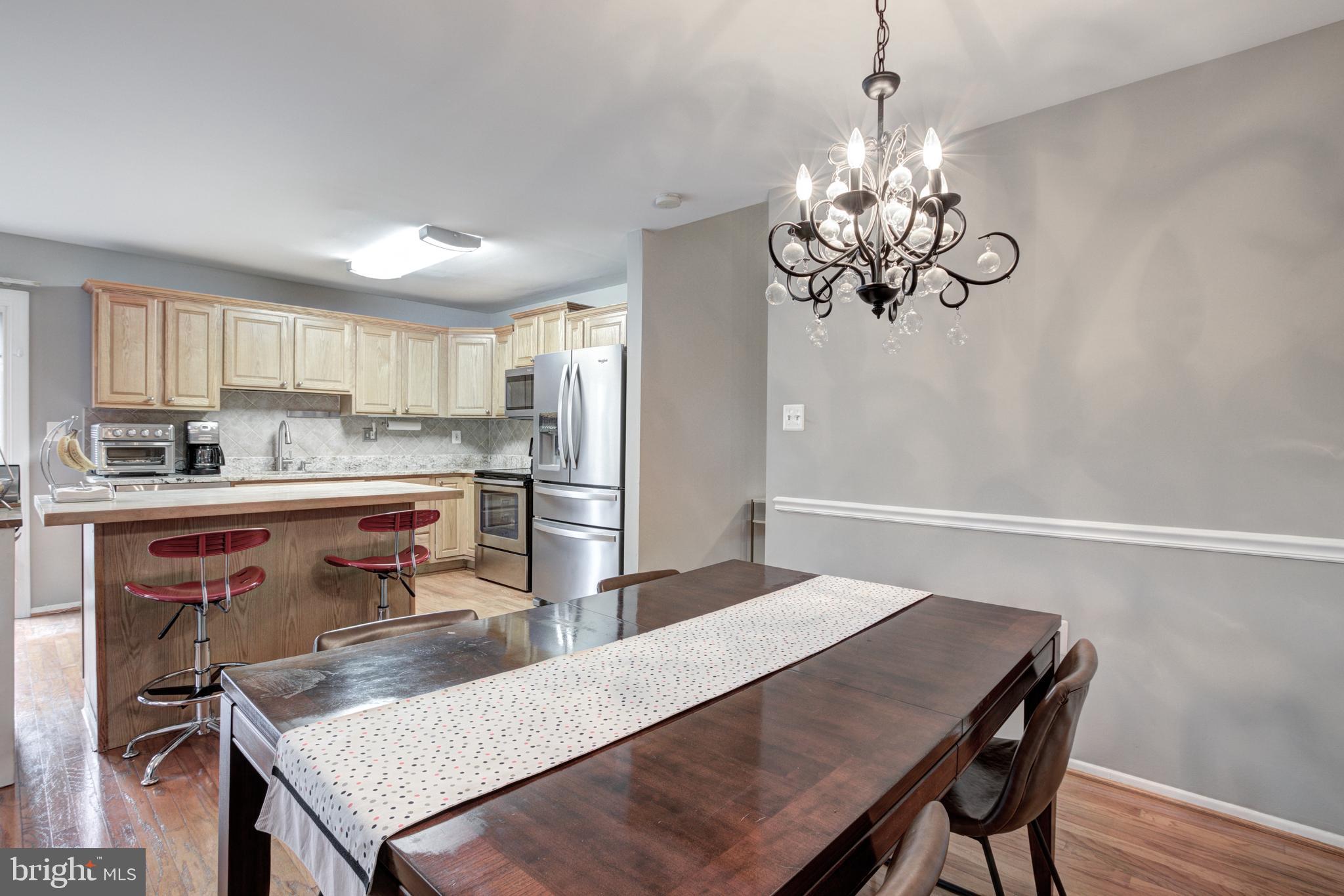 5917 Hall Street Springfield, VA 22152 - Photo 9 of 29 Gallery Image 9