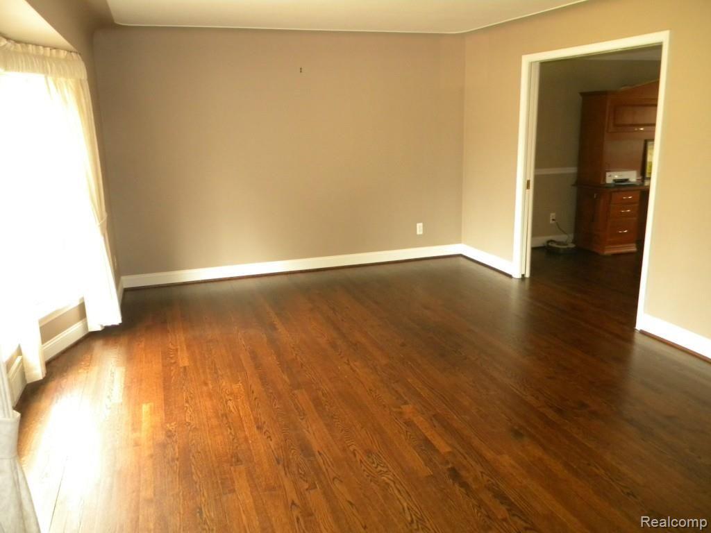 739 Lynndale Drive Rochester, MI 48309 - Photo 25 of 44 DSCN6053.jpg