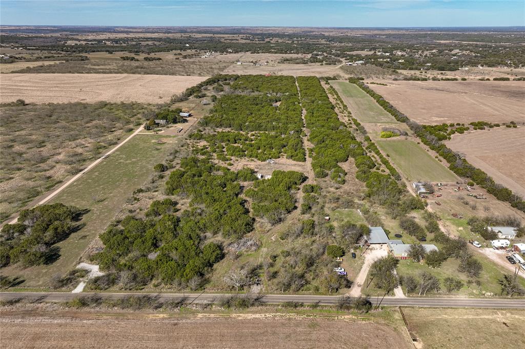 693 Garrett Lane China Spring, TX 76633 - Photo 2 of 16 a view of an ocean