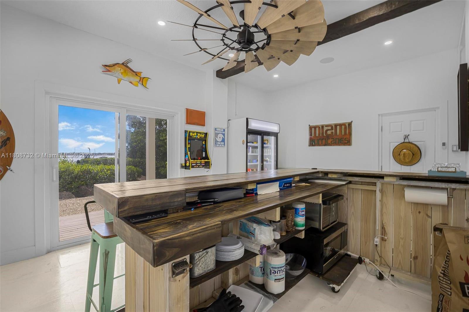 41 Mutiny Place Key Largo, FL 33037 - Photo 42 of 69 a view of a kitchen with a sink and chandelier