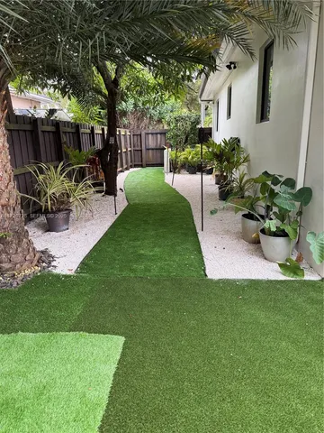 $8,250 | 9555 Northwest 2nd Avenue, Miami Shores, FL 33150