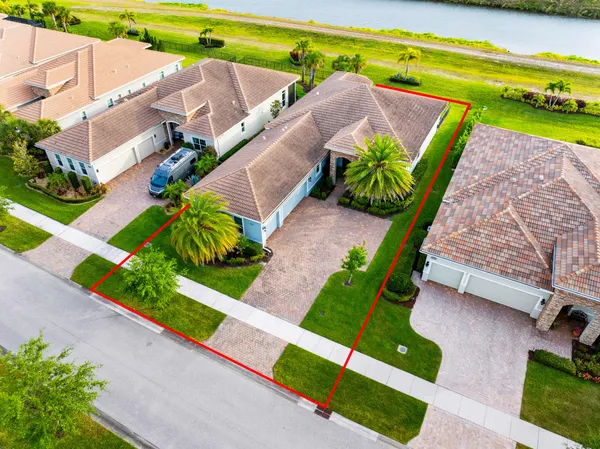 $650,000 | 21828 Southwest Tivolo Way, Port St. Lucie, FL 34986