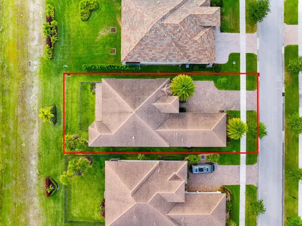 $650,000 | 21828 Southwest Tivolo Way, Port St. Lucie, FL 34986