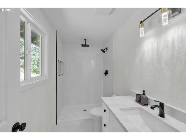 $528,000 | 37465 Dubarko Road, Sandy, OR 97055