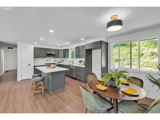 $528,000 | 37465 Dubarko Road, Sandy, OR 97055