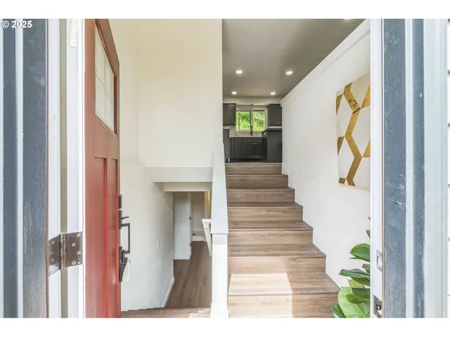 $528,000 | 37465 Dubarko Road, Sandy, OR 97055