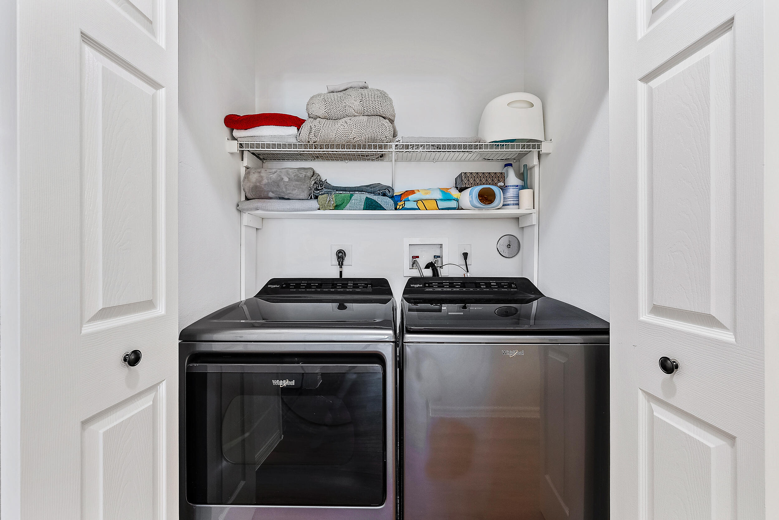 114 Lighthouse Circle, Unit I Tequesta, FL 33469 - Photo 18 of 23 Washer/Dryer