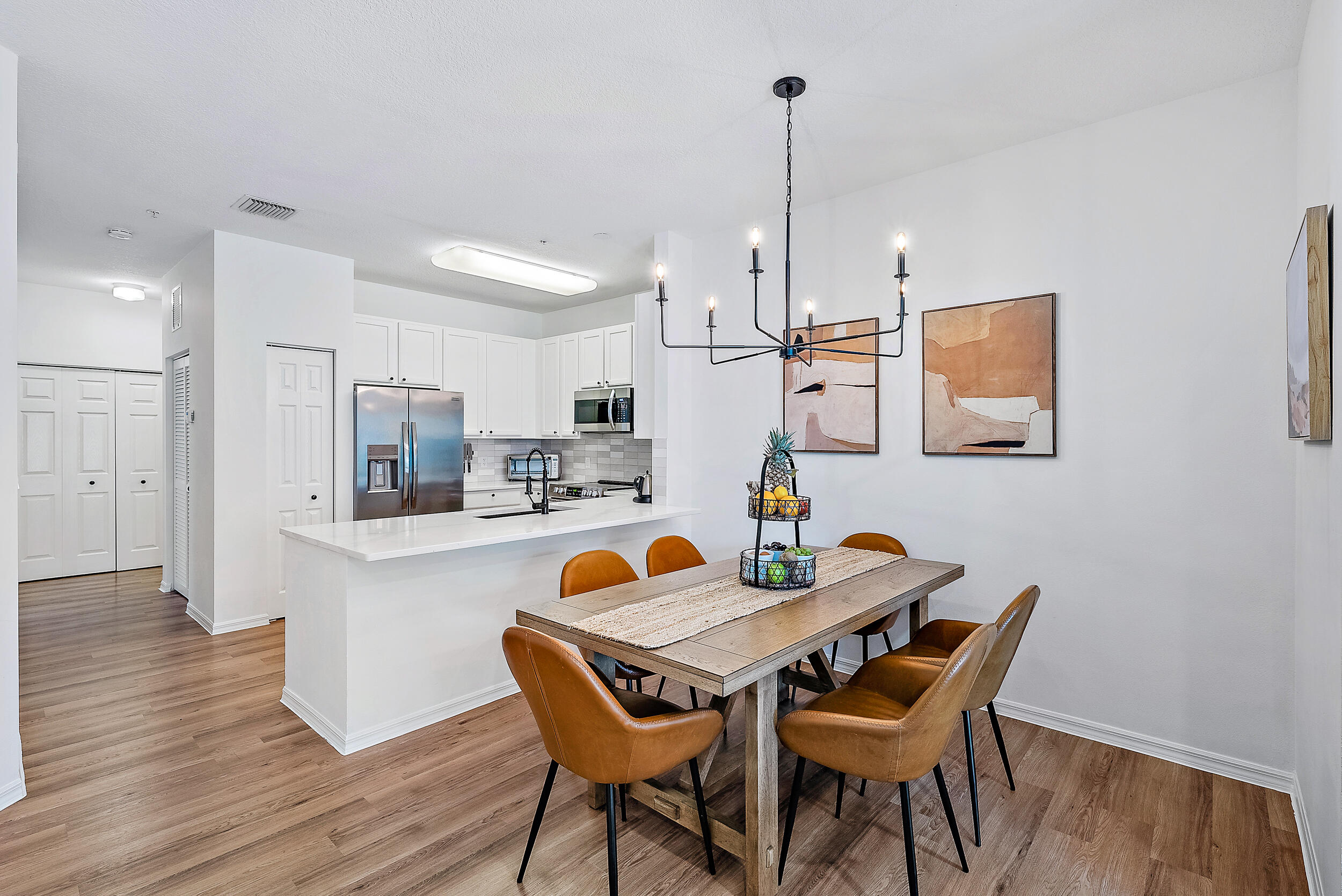 114 Lighthouse Circle, Unit I Tequesta, FL 33469 - Photo 4 of 23 Dining Room