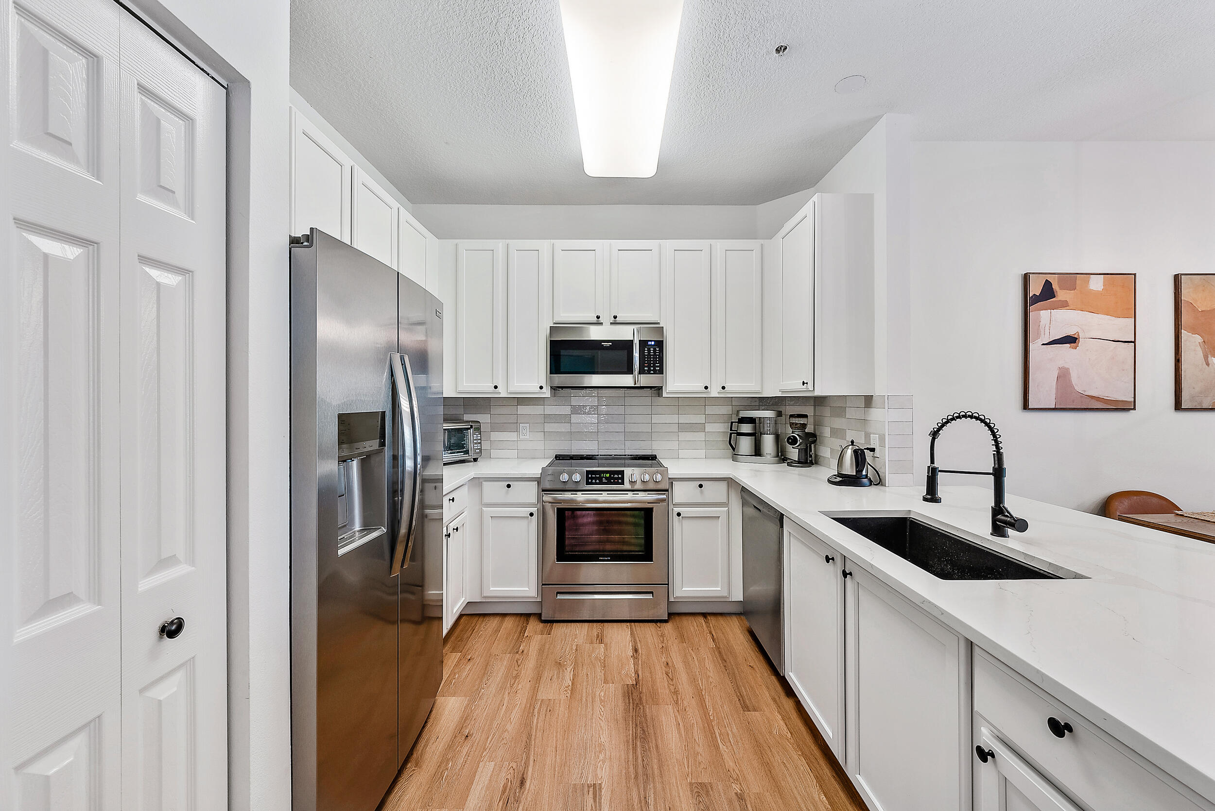 114 Lighthouse Circle, Unit I Tequesta, FL 33469 - Photo 6 of 23 Kitchen