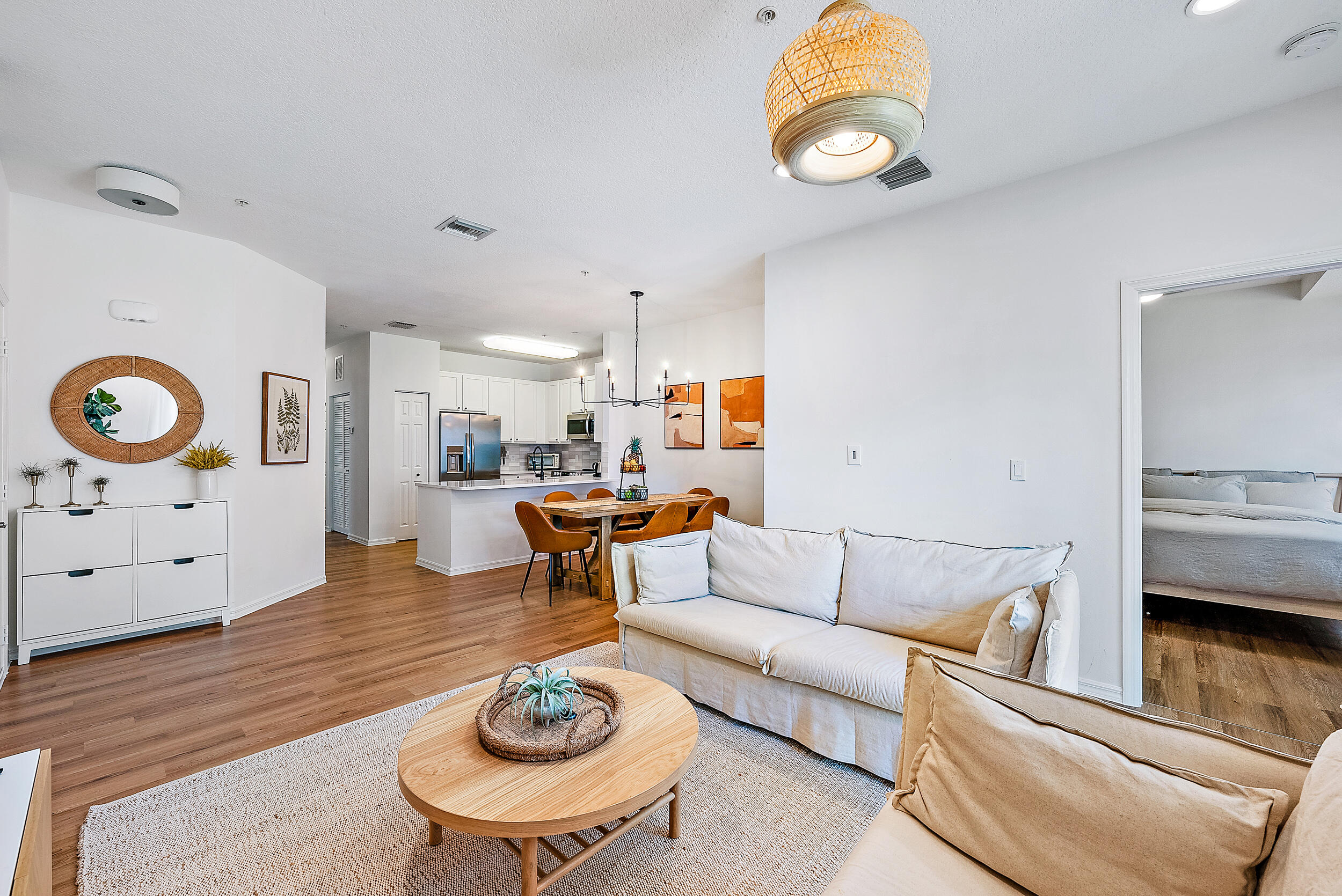 114 Lighthouse Circle, Unit I Tequesta, FL 33469 - Photo 10 of 23 Living Room