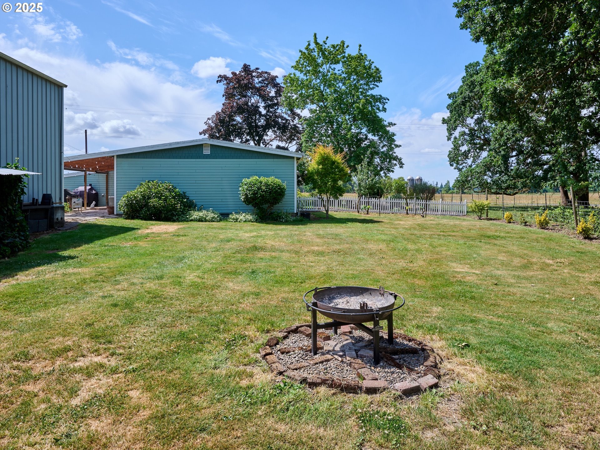 4887 South Elliott Prairie Road Woodburn, OR 97071 - Photo 34 of 40