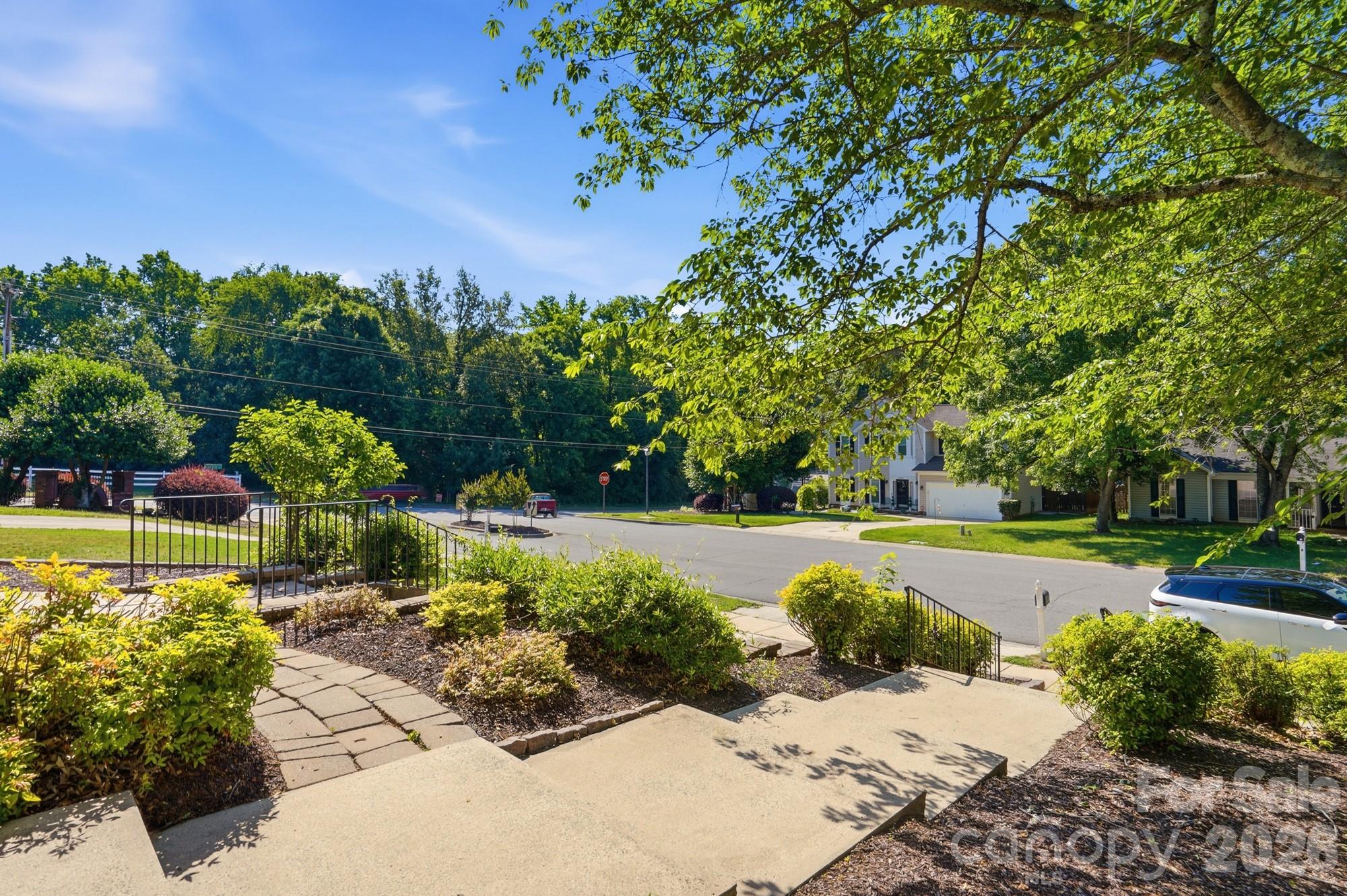 5519 Haybridge Road Charlotte, NC 28269 - Photo 15 of 48 Gallery Image 15