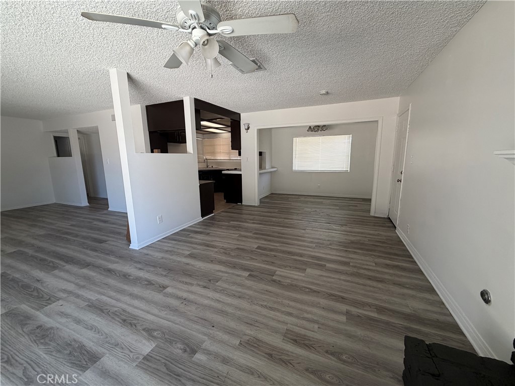 44261 Calston Avenue Lancaster, CA 93535 - Photo 8 of 37