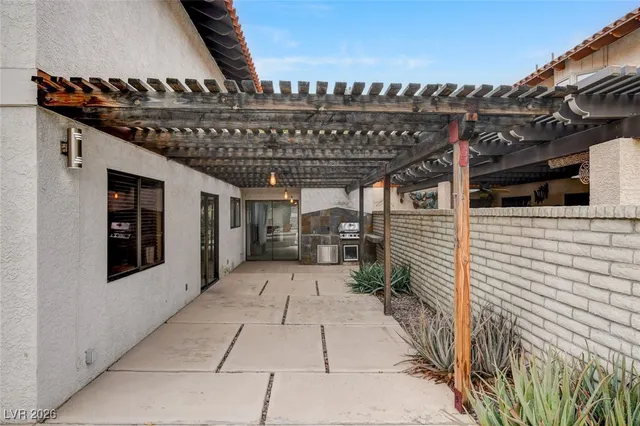 $4,995 | 945 Vegas Valley Drive, Las Vegas, NV 89109