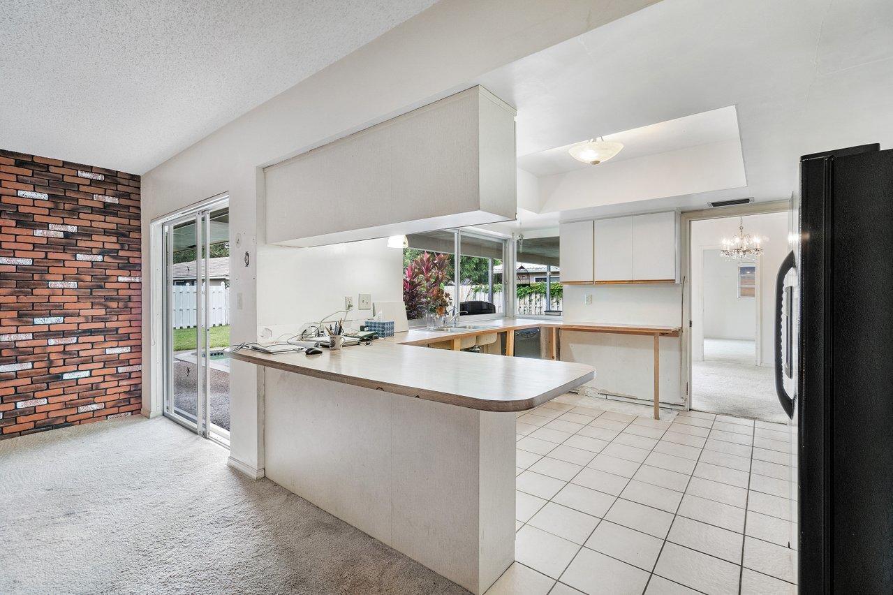 1377 Southwest 12th Street Boca Raton, FL 33486 - Photo 9 of 26 Kitchen