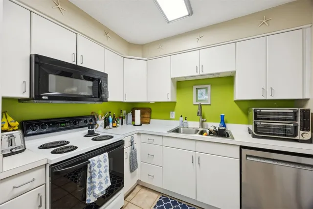 $249,900 | 2700 Mizell Avenue, Unit 201A, Fernandina Beach, FL 32034