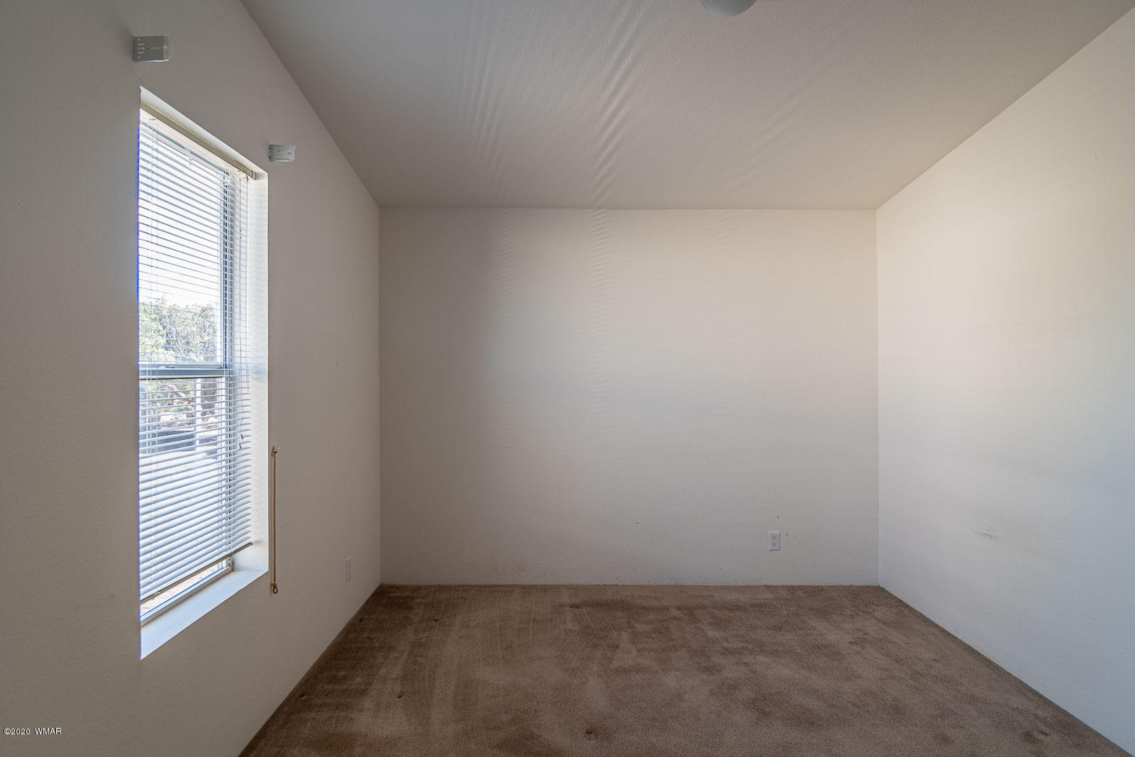 7885 Rancho Road Show Low, AZ 85901 - Photo 15 of 24 Gallery Image 15