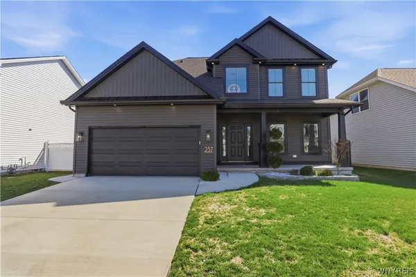 $769,900 | 237 Rachel Vincent Way, Buffalo, NY 14216
