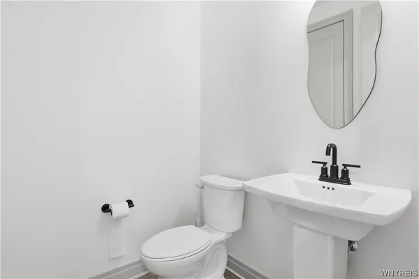 $769,900 | 237 Rachel Vincent Way, Buffalo, NY 14216