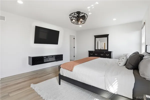 $769,900 | 237 Rachel Vincent Way, Buffalo, NY 14216