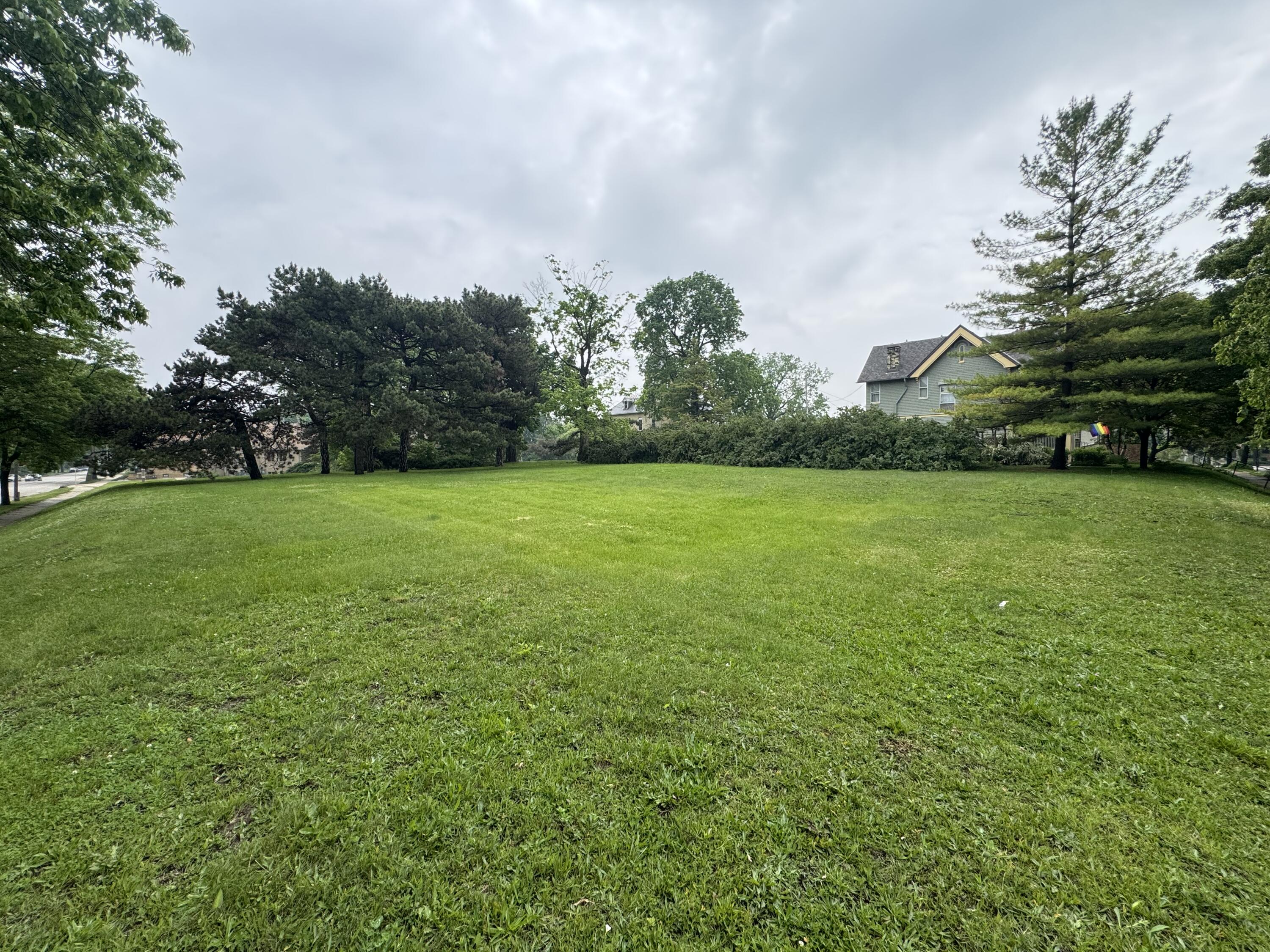 956 North 31st Street Milwaukee, WI 53208 - Photo 6 of 8 956 N. 31st Street