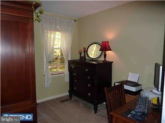 4385 Axe Handle Road Quakertown, PA 18951 - Photo 7 of 12 Office / Study