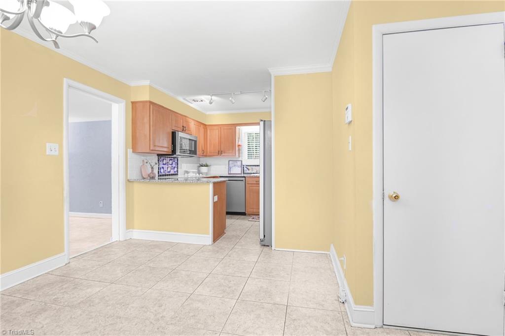 1266 Pinebluff Road Winston-Salem, NC 27103 - Photo 15 of 44 Gallery Image 15