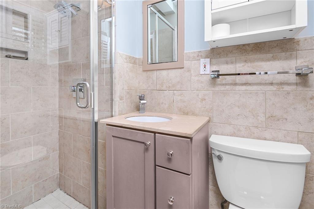 1266 Pinebluff Road Winston-Salem, NC 27103 - Photo 30 of 44 Gallery Image 30