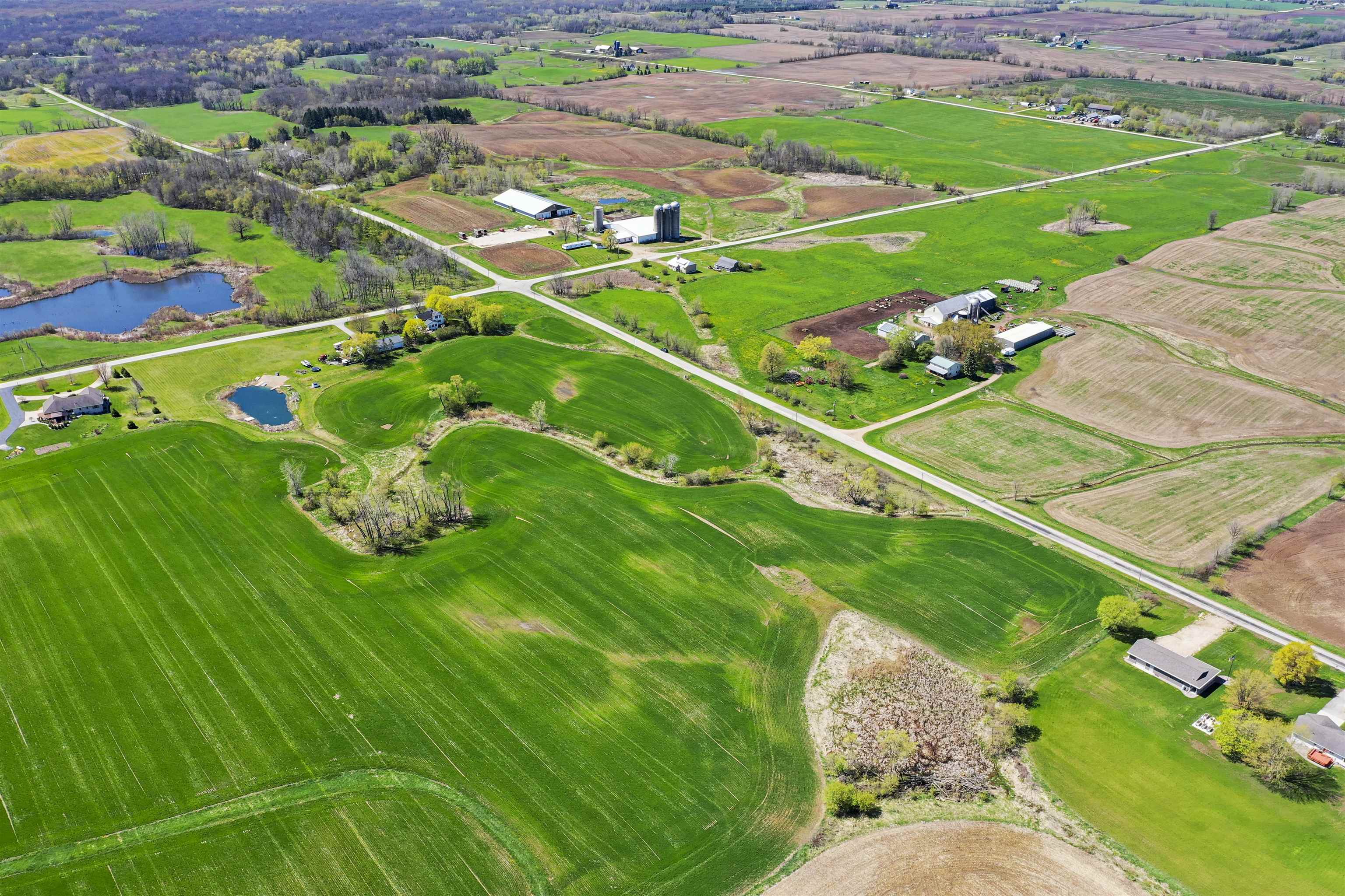 Blake Road, Unit 2 Greenleaf, WI 54126 - Photo 3 of 13