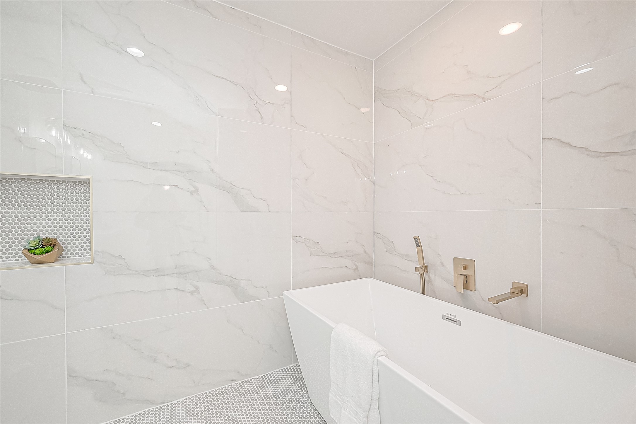 6254 Locke Lane Houston, TX 77057 - Photo 23 of 44