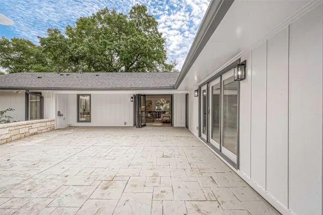 $5,500 | 6254 Locke Lane, Houston, TX 77057