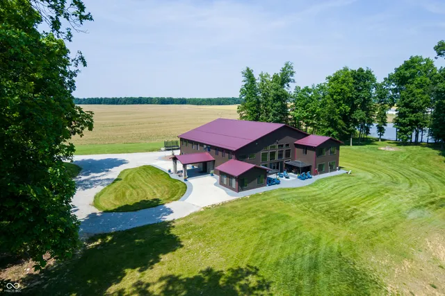 $999,000 | 9750 North County Road 700 West, Elizabethtown, IN 47232