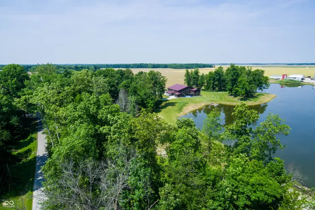 $999,000 | 9750 North County Road 700 West, Elizabethtown, IN 47232