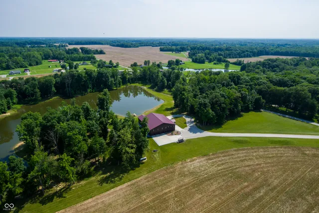 $999,000 | 9750 North County Road 700 West, Elizabethtown, IN 47232