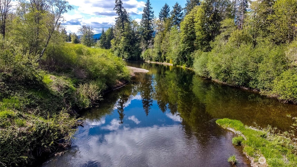 3898 State Route 6 Chehalis, WA 98532 - Photo 10 of 33 a view of a lake with houses