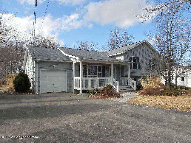 3402 Cumberland Road Tobyhanna, PA 18466 - Photo 1 of 7 front
